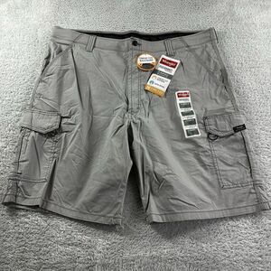 Wrangler Cargo Shorts‎ Mens 42 Gray Performance Series Comfort Flex Waistband